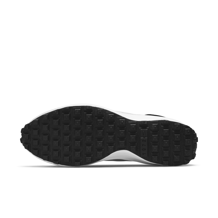 Nike Waffle Debut Black White Angle 1