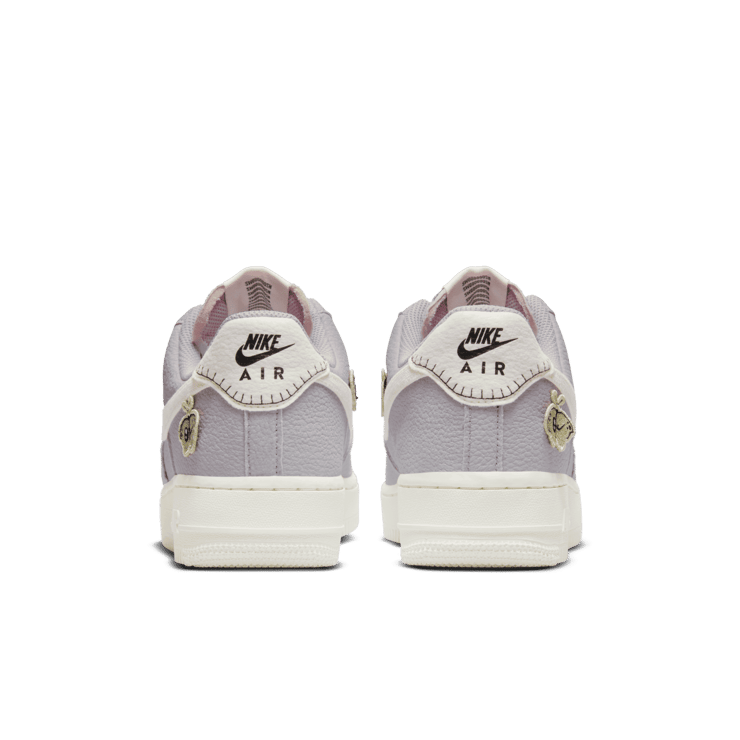Nike Air Force 1 Low '07 SE Next Nature Amethyst Ash (W) Angle 4