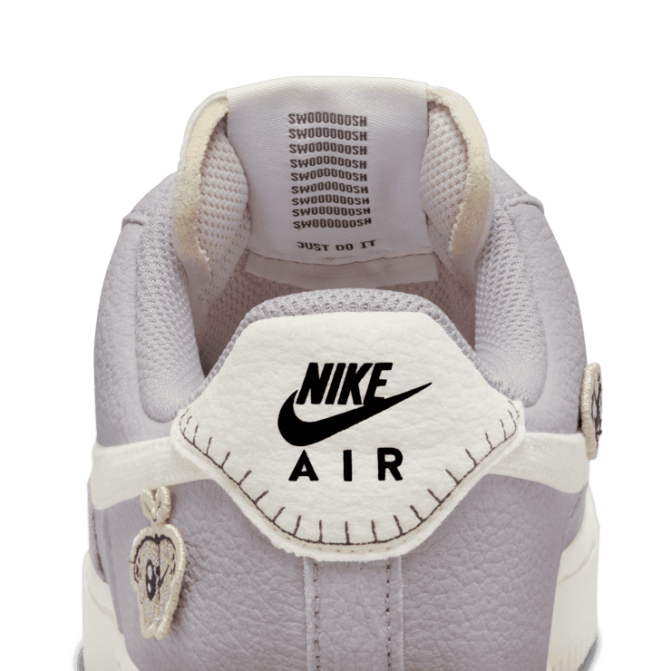 Nike Air Force 1 Low '07 SE Next Nature Amethyst Ash (W) Angle 8