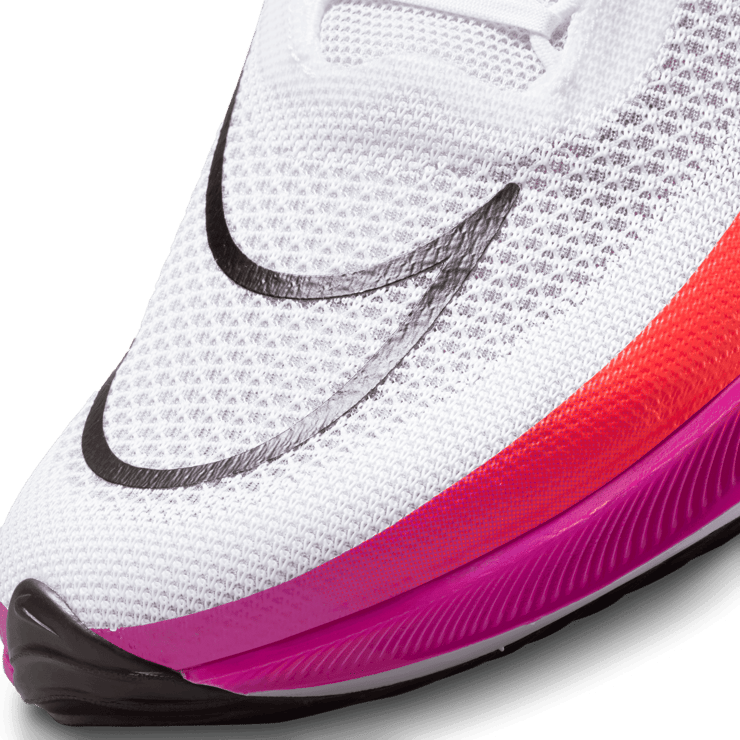 Nike ZoomX StreakFly White Flash Crimson Hyper Violet Angle 4