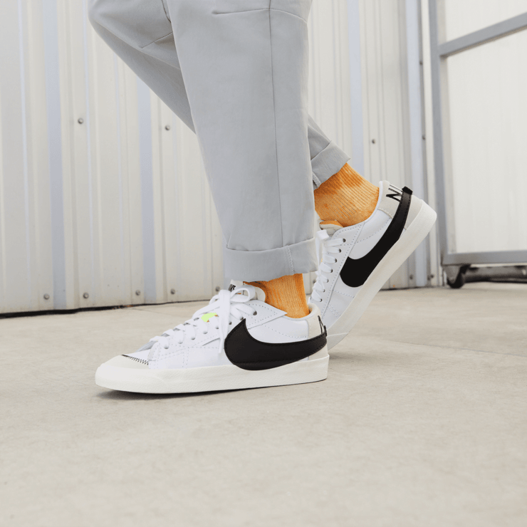 Nike Blazer Low 77 Jumbo White Black Sail DN2158-101