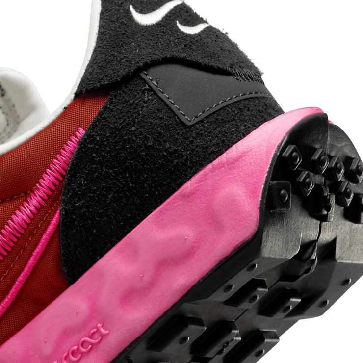 Nike Fontanka Waffle Burnt Sunrise Pink Prime (W) Angle 5
