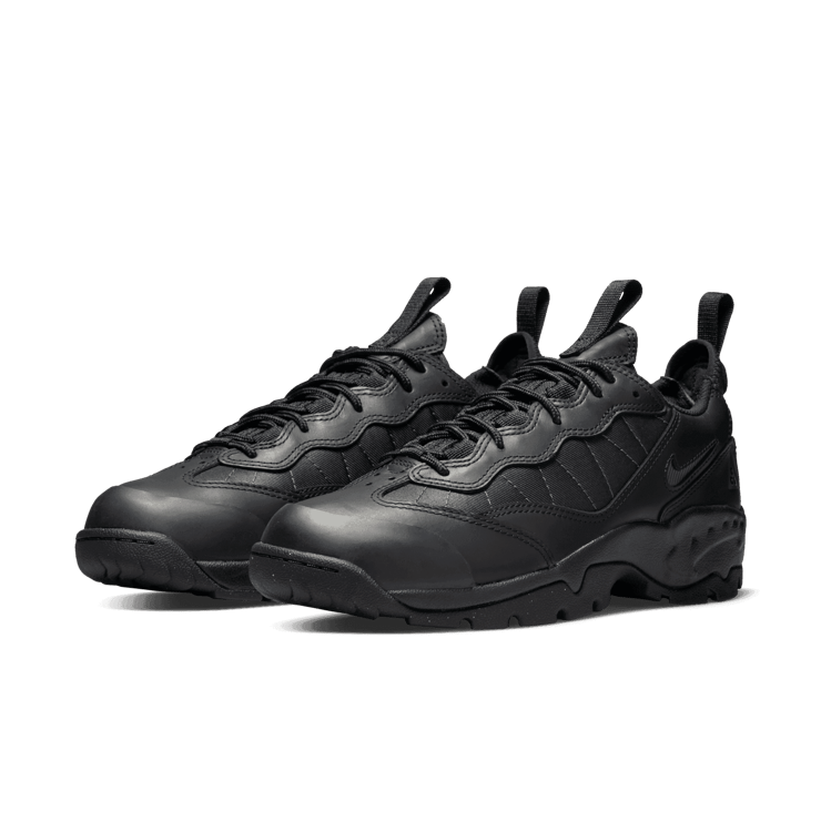 Nike ACG Air Mada Low Triple Black Angle 2
