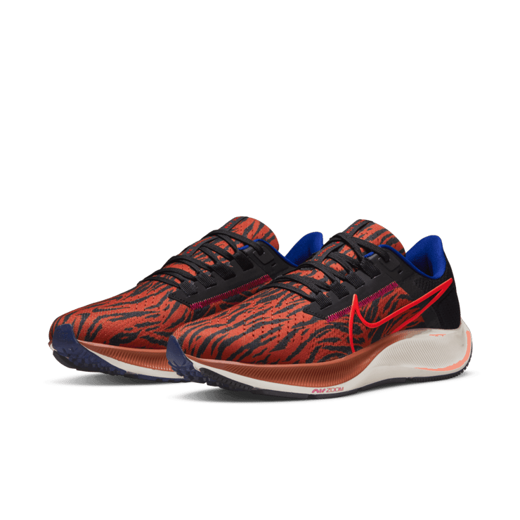 Nike Air Zoom Pegasus 38 Burnt Sunrise (W) Angle 2