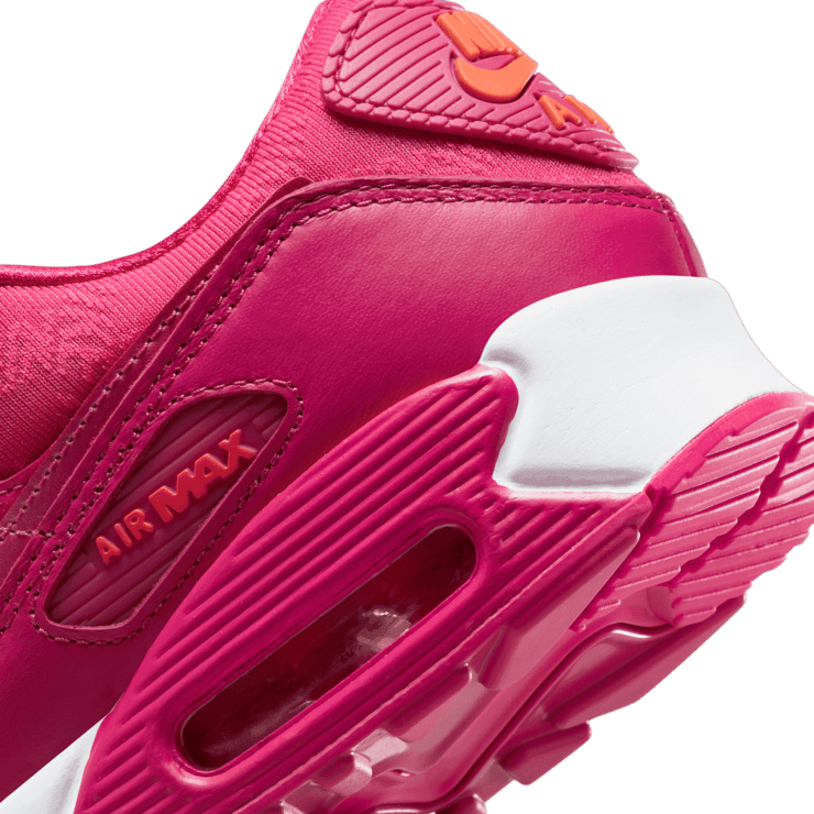 Nike Air Max 90 Valentine's Day (2022) (W) Angle 5