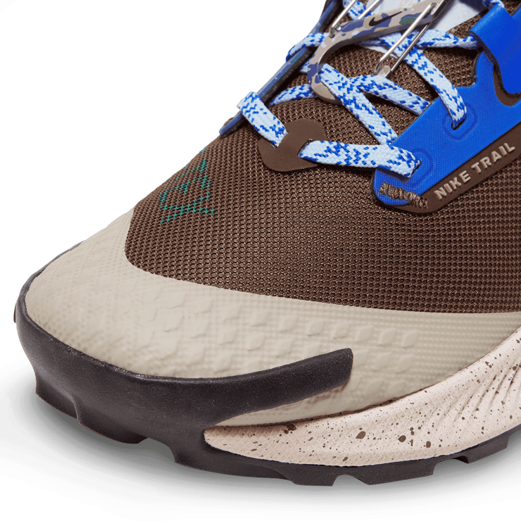 Nike Pegasus Trail 3 Gore-Tex ES I Love Trail Brown Angle 4