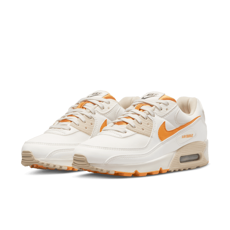 Nike Air Max 90 SE Sanddrift Light Curry (W) Angle 2