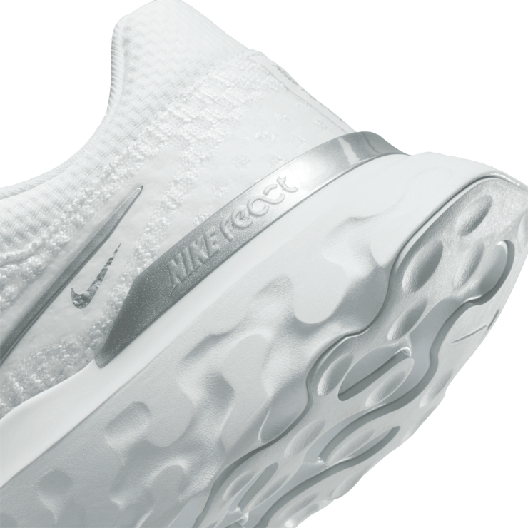 Nike React Infinity Run Flyknit 3 White Metallic Silver (W) Angle 6