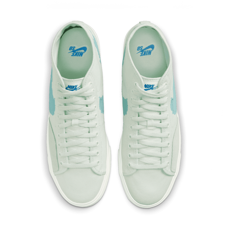 Nike SB Blazer Court Mid PRM Barely Green Angle 1