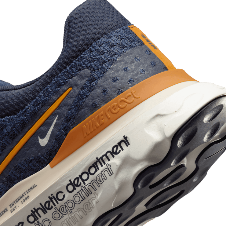 Nike React Infinity Run Flyknit 3 Premium Dark Obsidian Angle 5