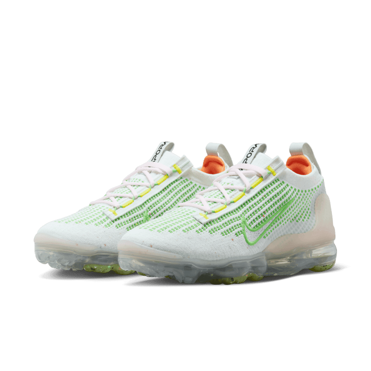 Nike Air VaporMax 2021 Flyknit NN Feel Love (W) Angle 2