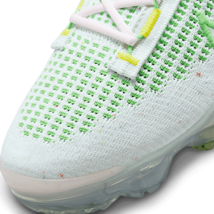 Nike Air VaporMax 2021 Flyknit NN Feel Love (W) Angle 4