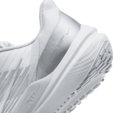 Nike Air Winflo 9 White Metallic Silver (W) Angle 5