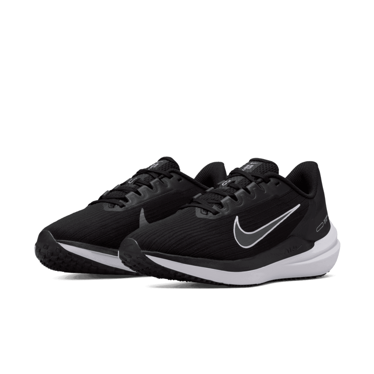 Nike Air Winflo 9 Black Dark Smoke Grey (W) Angle 2