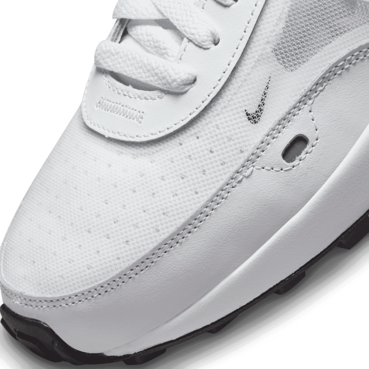 Nike Waffle One White Black White (W) Angle 5