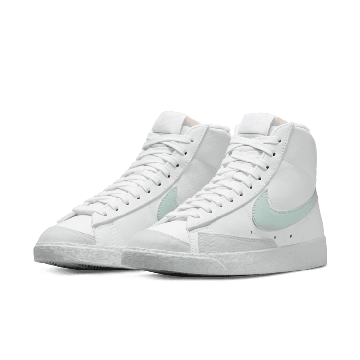 Nike Blazer Mid 77 Next Nature White Barely Green (W) Angle 3