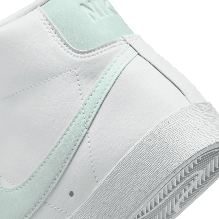 Nike Blazer Mid 77 Next Nature White Barely Green (W) Angle 6