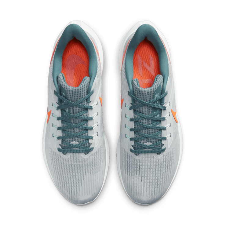 Nike Air Zoom Pegasus 39 Pure Platinum Total Orange Angle 1