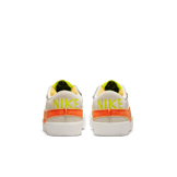 Nike Blazer Low 77 Jumbo Sail Orange (W) Angle 4