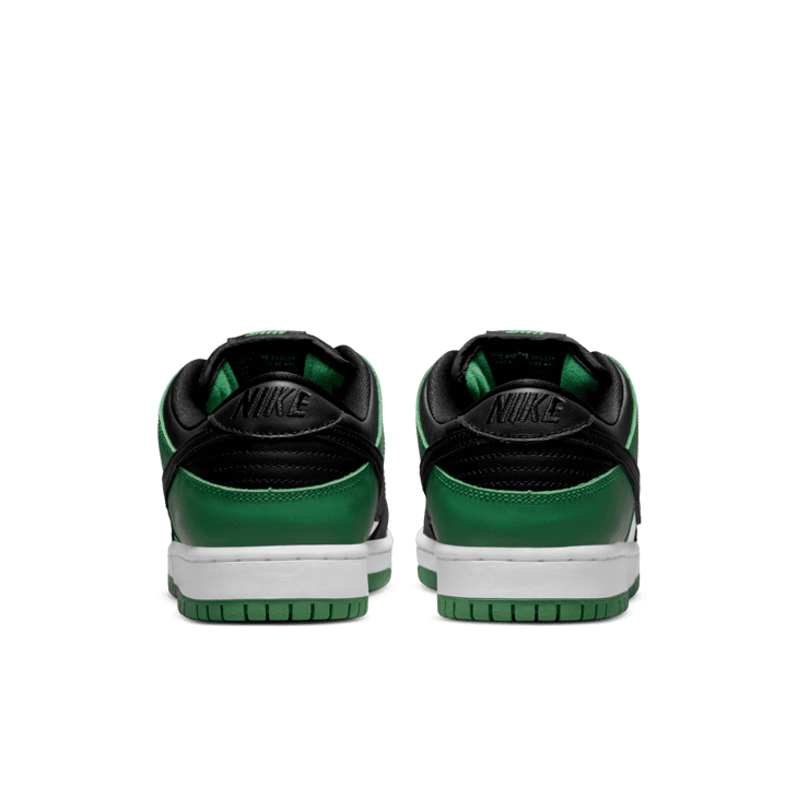 Nike SB Dunk Low Celtics Angle 3