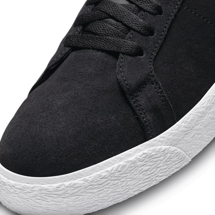 Nike SB Zoom Blazer Mid Black University Gold Angle 5