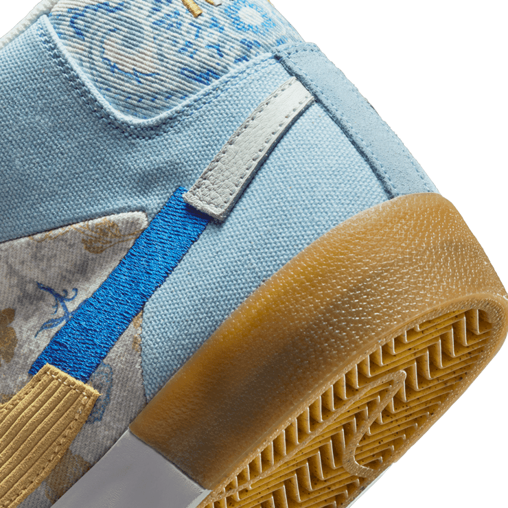 Nike SB Zooom Blazer Mid Edge Floral Paisley Boarder Blue Angle 5