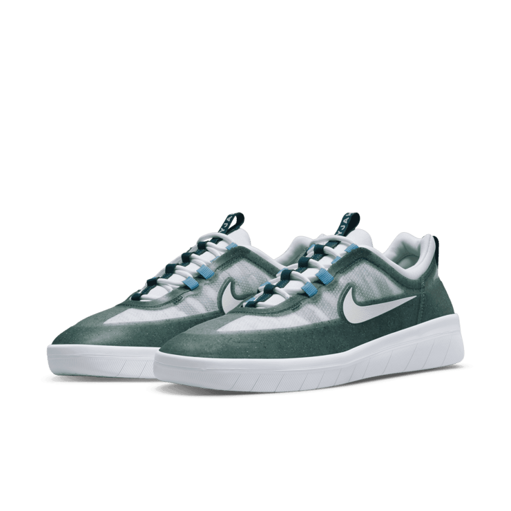 Nike SB Nyjah Free 2 Premium Ash Green Angle 2