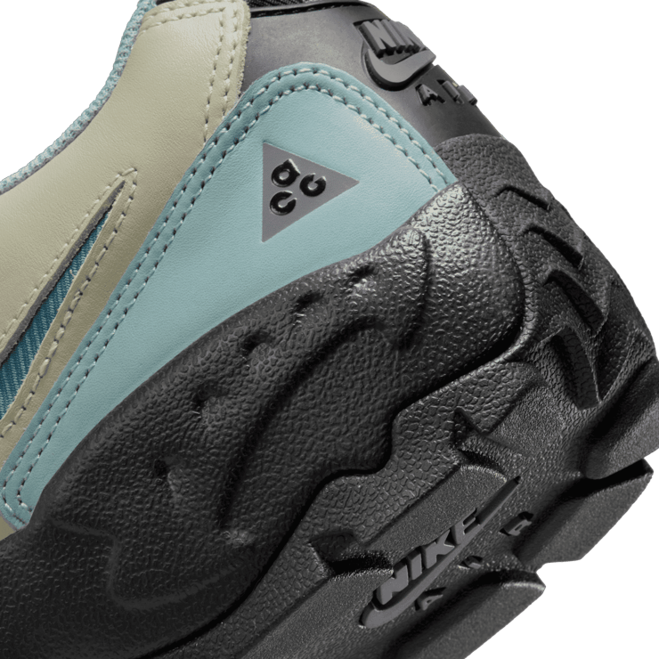 靴 Nike ACG Air Mada Low Light Stone NIKE ACG AIR MADA LIGHT STONE/MINERAL SLATE 22SU-I（ナイキ