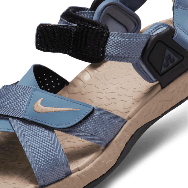 Nike ACG Air Deschutz Ashen Slate Hemp Angle 4