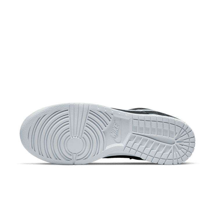 Nike Dunk Low PRM Animal Pack Zebra Angle 0