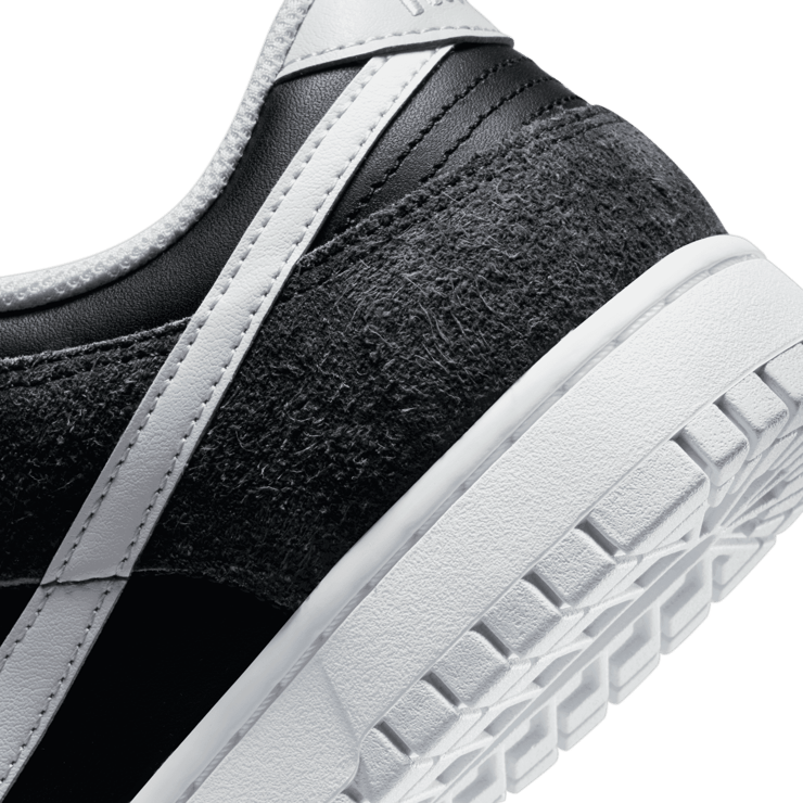 Nike Dunk Low PRM Animal Pack Zebra Angle 5