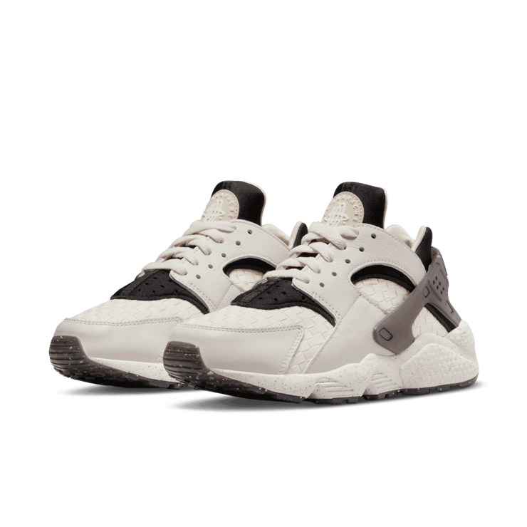 Nike Air Huarache Crater PRM Phantom (W) Angle 2