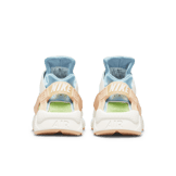 Nike Air Huarache Sun Club (W) Angle 4