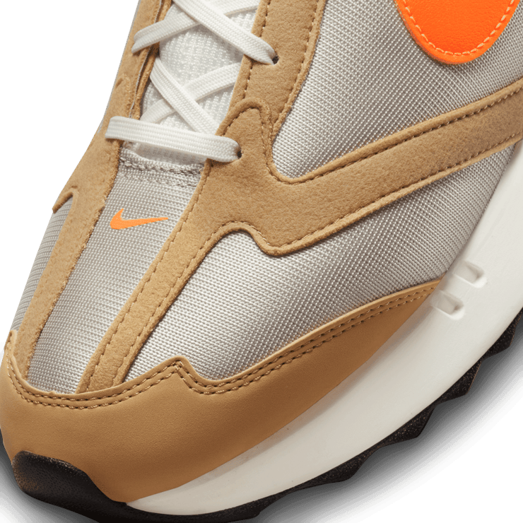 Nike Air Max Dawn Elemental Gold Total Orange Angle 4