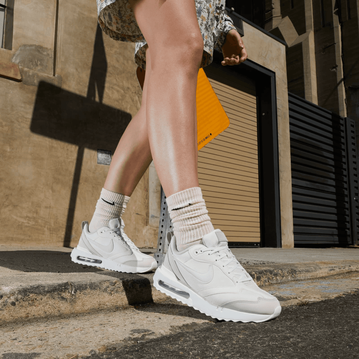Nike Air Max Dawn Phantom Light Bone (W) Angle 0