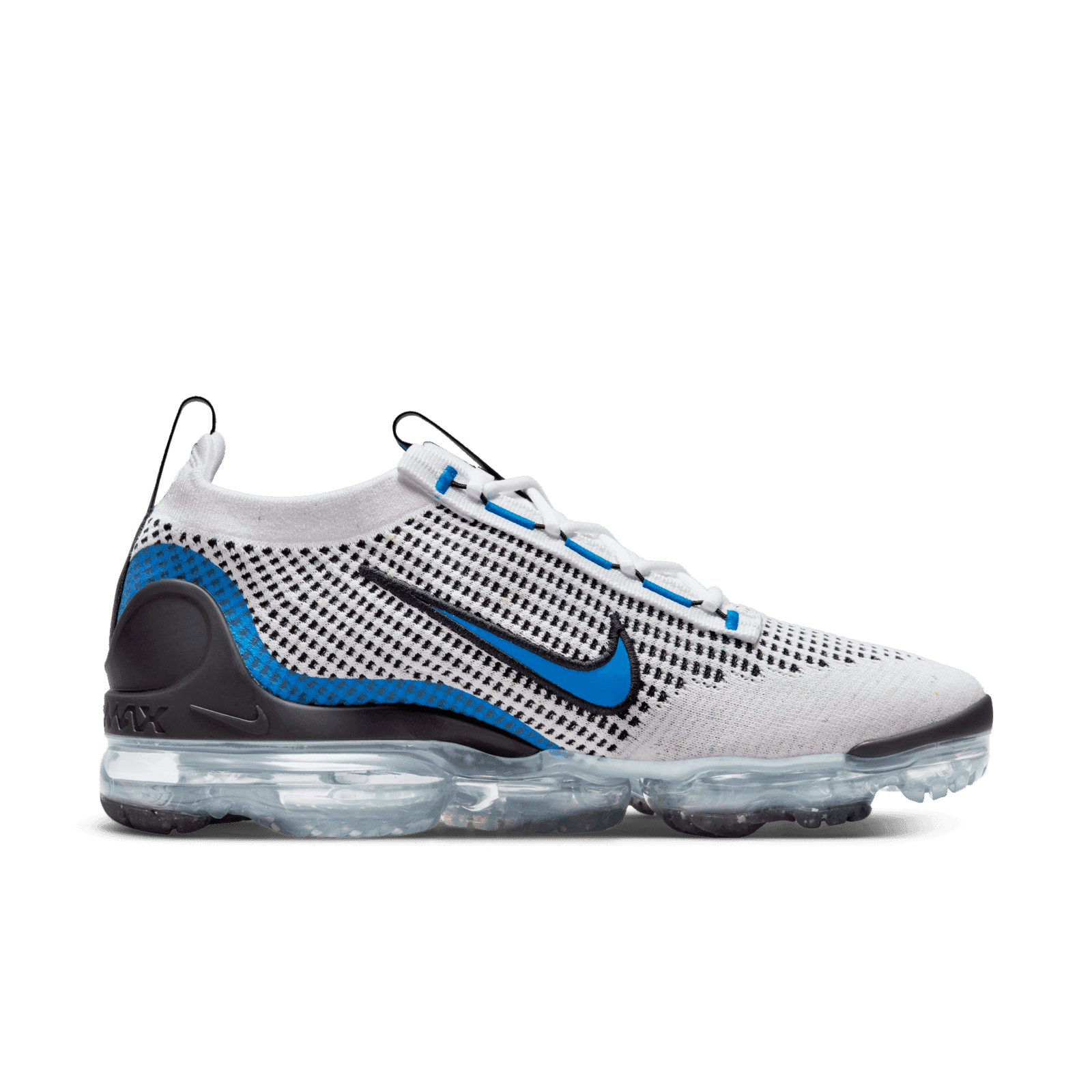 vapormaxes blue and white