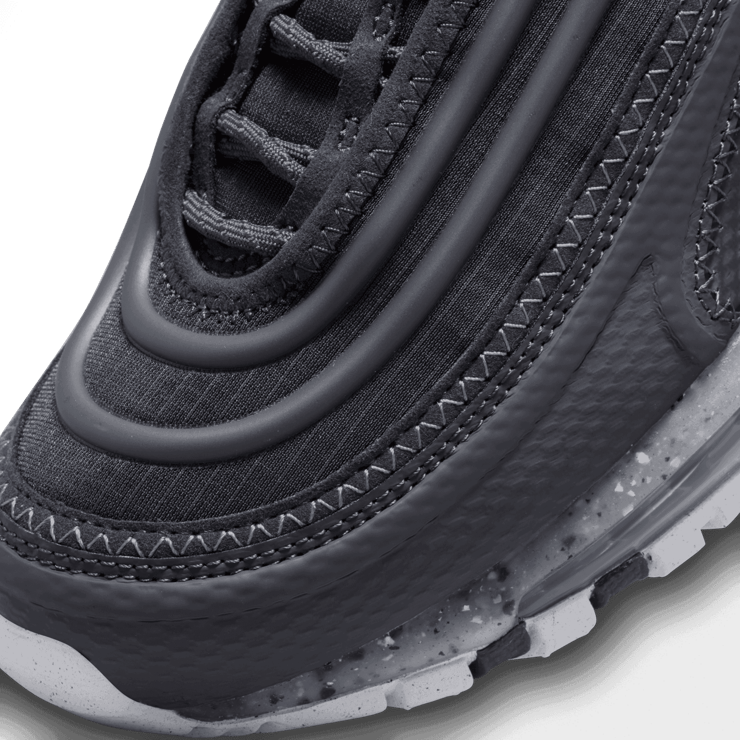 Nike Air Max 97 Terrascape Off Noir Angle 4