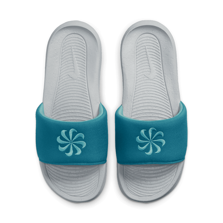 Nike Victori One Next Nature Rift Blue Angle 3