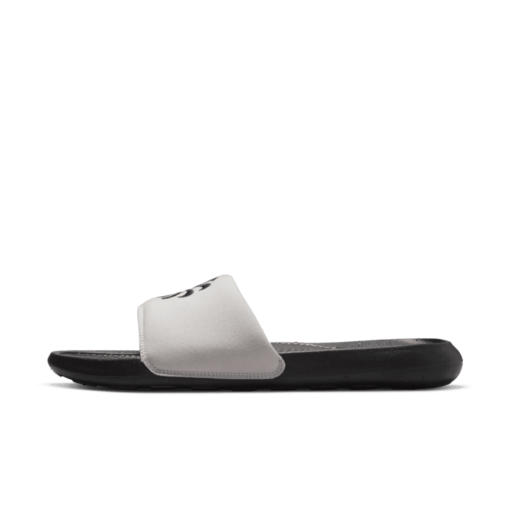 Nike Victori One Next Nature Light Iron Ore Angle 0
