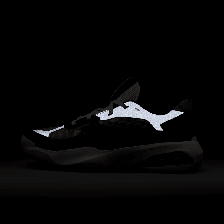 Jordan Air 200E Hot Curry Angle 8