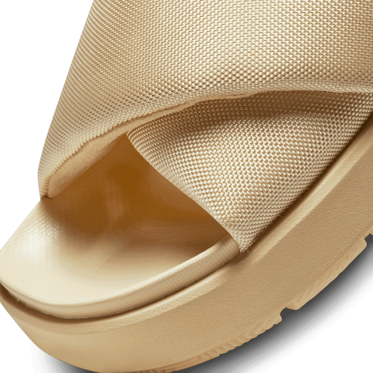 Jordan Sophia Slide Sesame (W) Angle 1