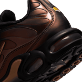 Nike Air Max Plus OG Scarab (2022) Angle 5