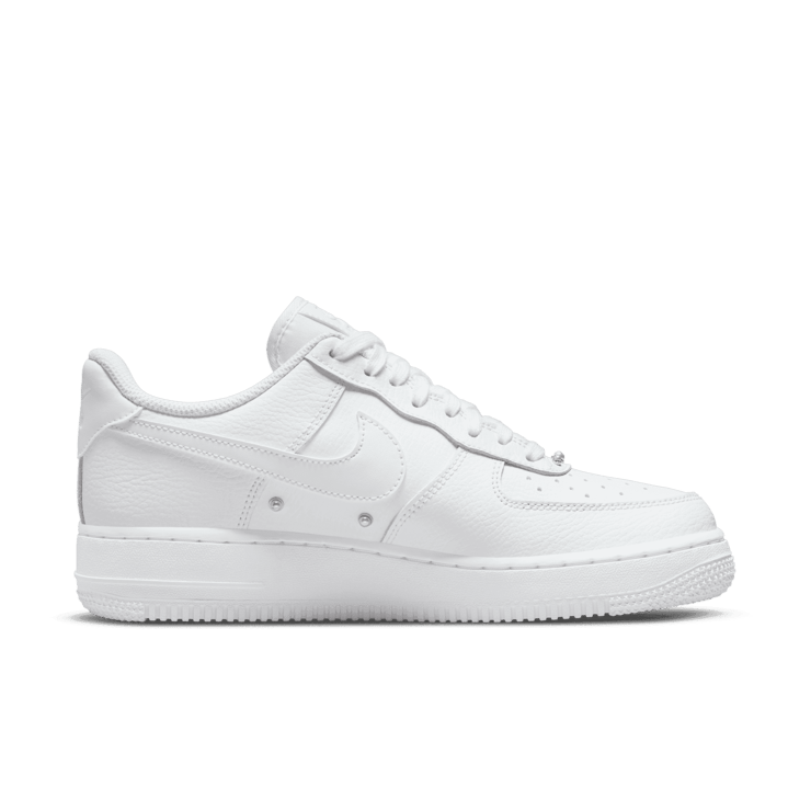 Nike Air Force 1 Low '07 SE Pearl White (W) Angle 1