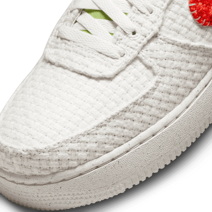 Nike Air Force 1 Low Hemp White Orange University Blue Angle 4