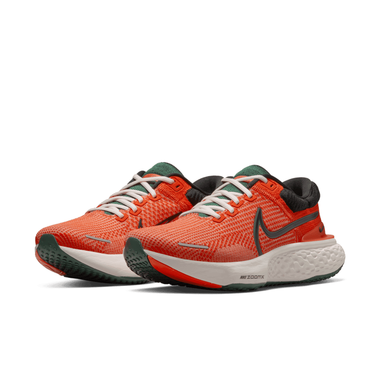 Nike ZoomX Invincible Run Flyknit 2 Team Orange Gore Green Angle 2