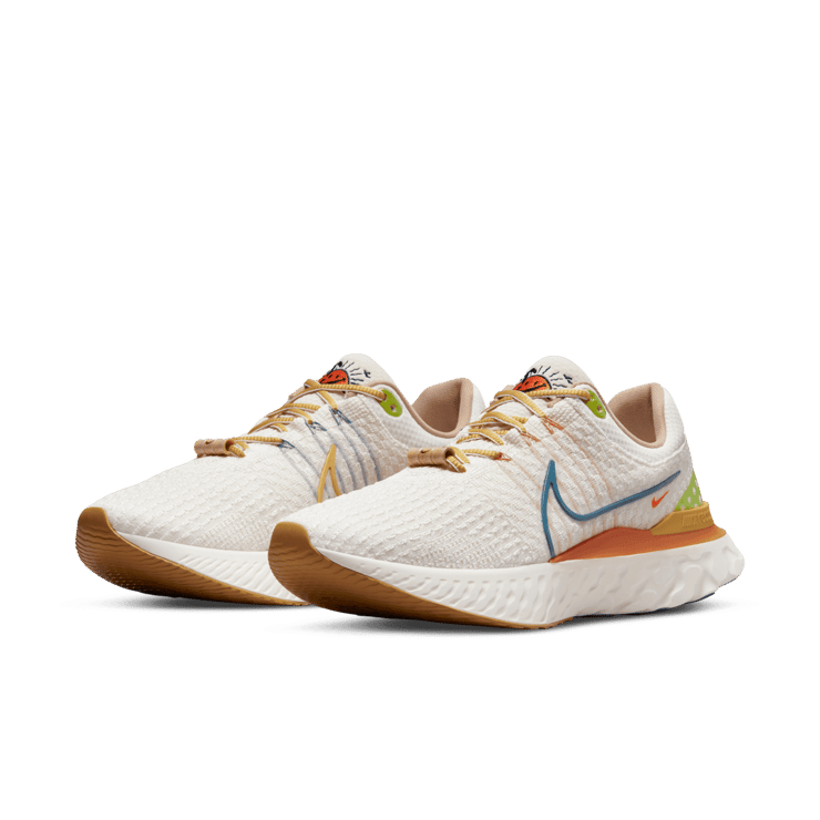 Nike React Infinity Run 3 Flyknit Sun Club Sail Hot Curry Angle 2