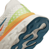Nike React Infinity Run 3 Flyknit Sun Club Sail Hot Curry Angle 5
