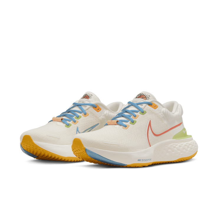 Nike ZoomX Invincible Run Flyknit 2 Sun Club Sail Hot Curry Angle 2