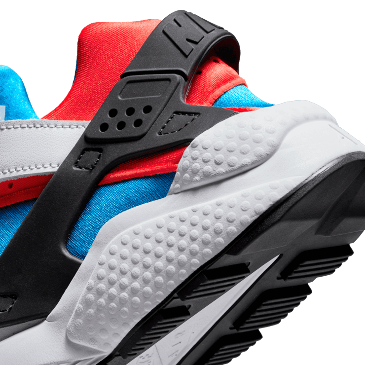 Nike Air Huarache White Bright Crimson (W) Angle 5
