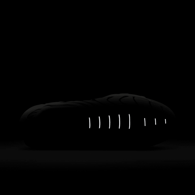 Nike Air Max Plus Hiking Carabiner White Kumquat Marina Angle 7